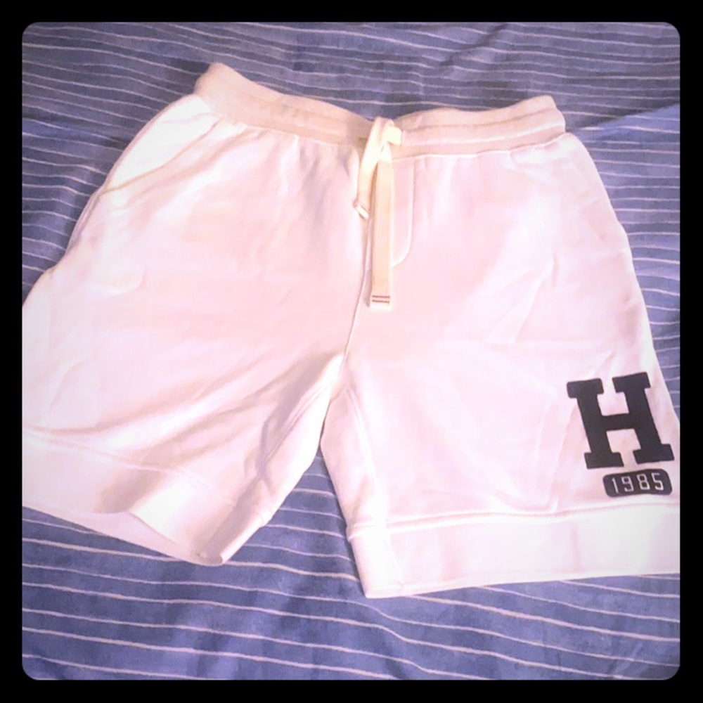 Tommy Hilfiger Men’s Small Sweat Shorts Off White